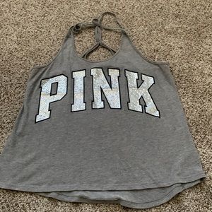Vs pink tank